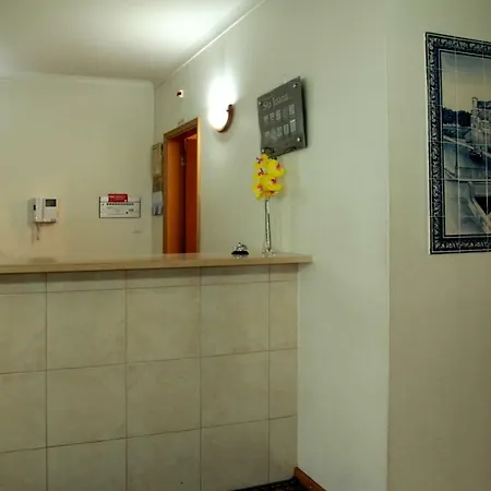 Residencial Stª Joana *